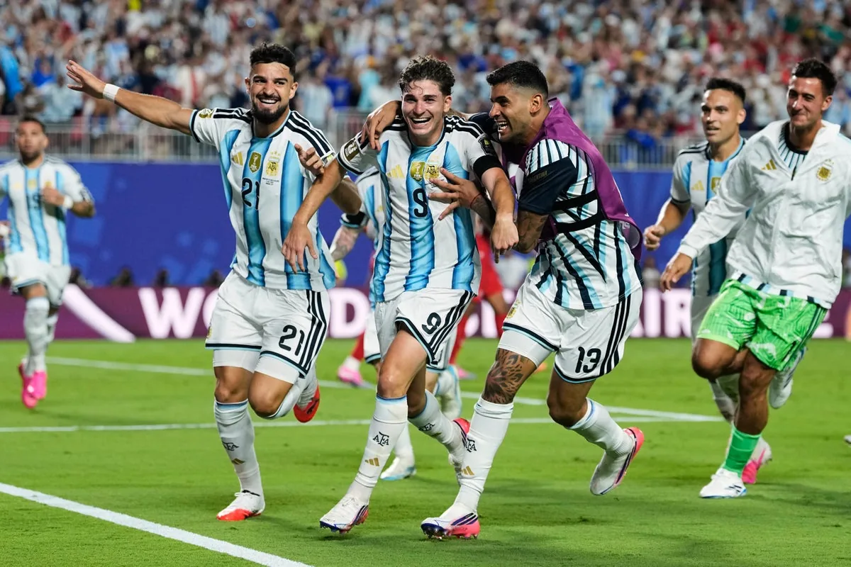 London clubs pursue key transfer targets as World Cup concludes