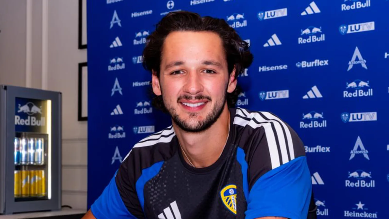 Leeds United secures James Trafford from Manchester City in club-record deal