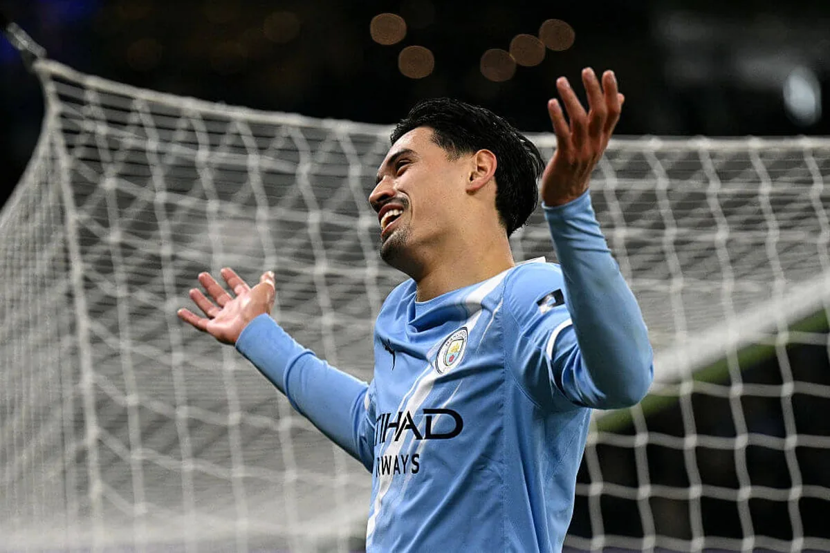 Manchester City Midfielder Tijjani Reijnders Completes Move to Al Qadsiah