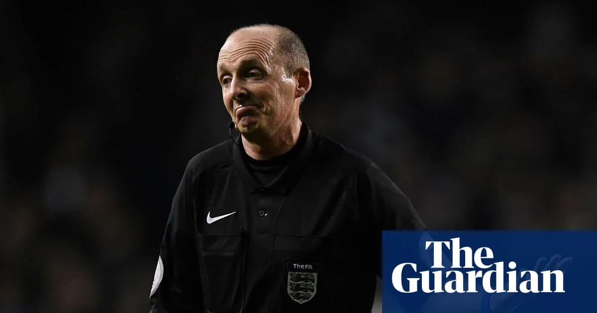 Former Premier League referee Mike Dean’s ‘mini-games’ comments clarified